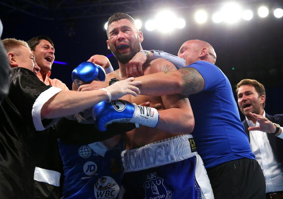  Bellew celebrated with his corner after stopping Illunga Makabu to become world champion