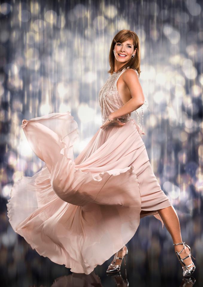  Ready to sparkle . . . Darcey Bussell wows ahead of Strictly Spectacular