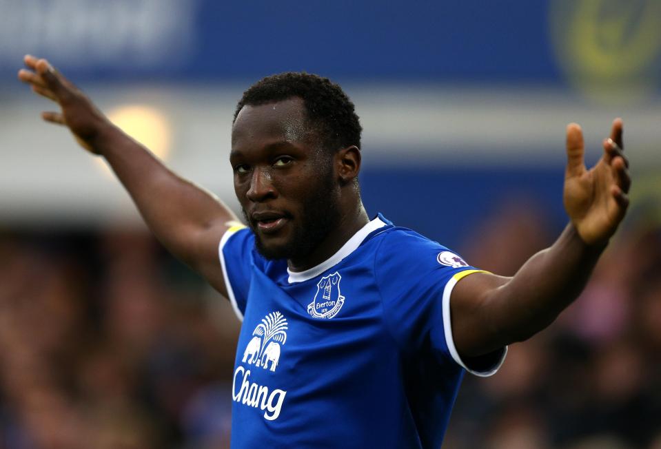  Everton have a fight on their hands to keep hold of star striker Romelu Lukaku