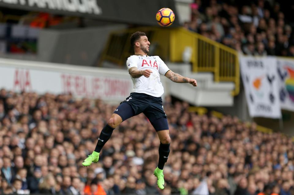  Kyle Walker will face a late fitness test before kick off