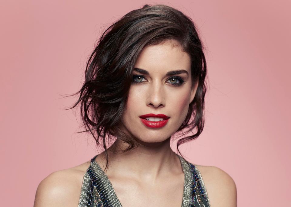  With the faux bob you can get that just-out-of-bed look with almost as little effort as it suggests