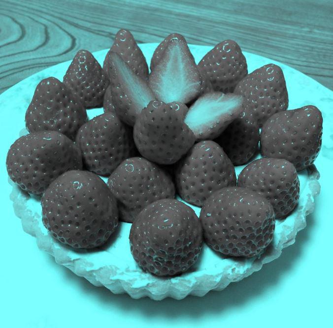  This image of a tart and strawberries has a blue hue over it, with the creator claiming there is no red in the image at all - but can you still see it?