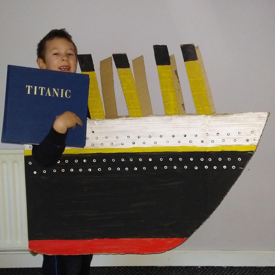  Nathan Gillies, 7, is dressed as the Titanic