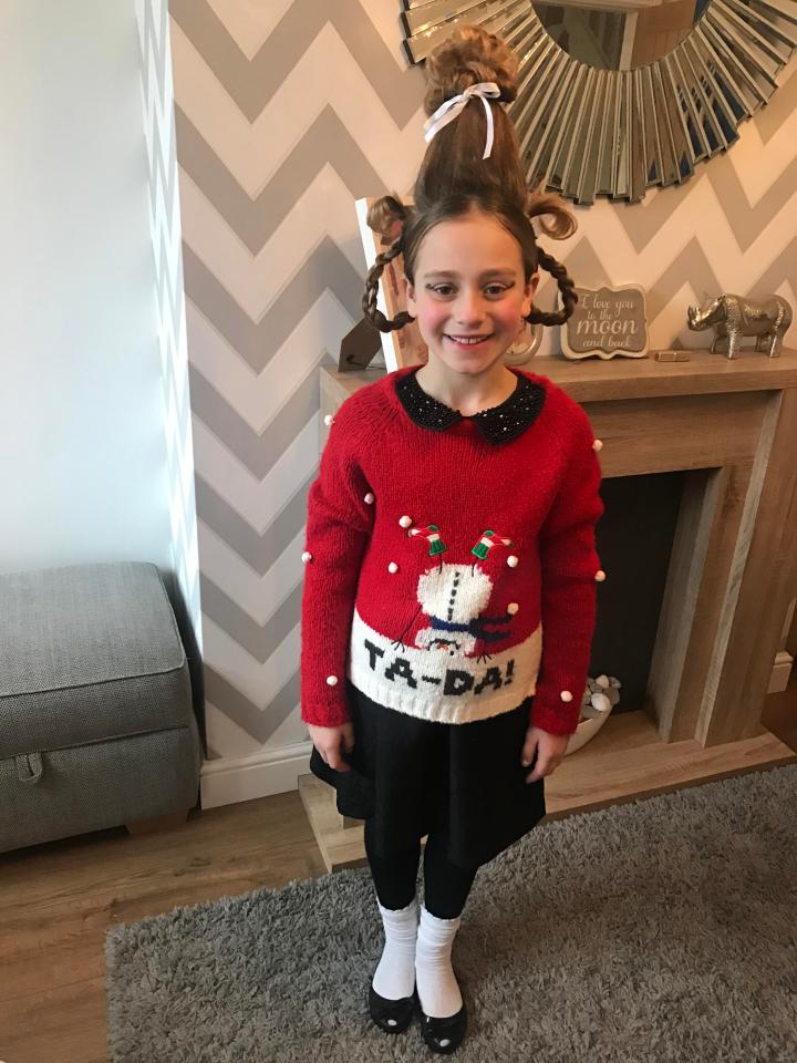  Amelia Leggett, 9, from Cleethorpes is dressed as Cindy Lou from The Grinch