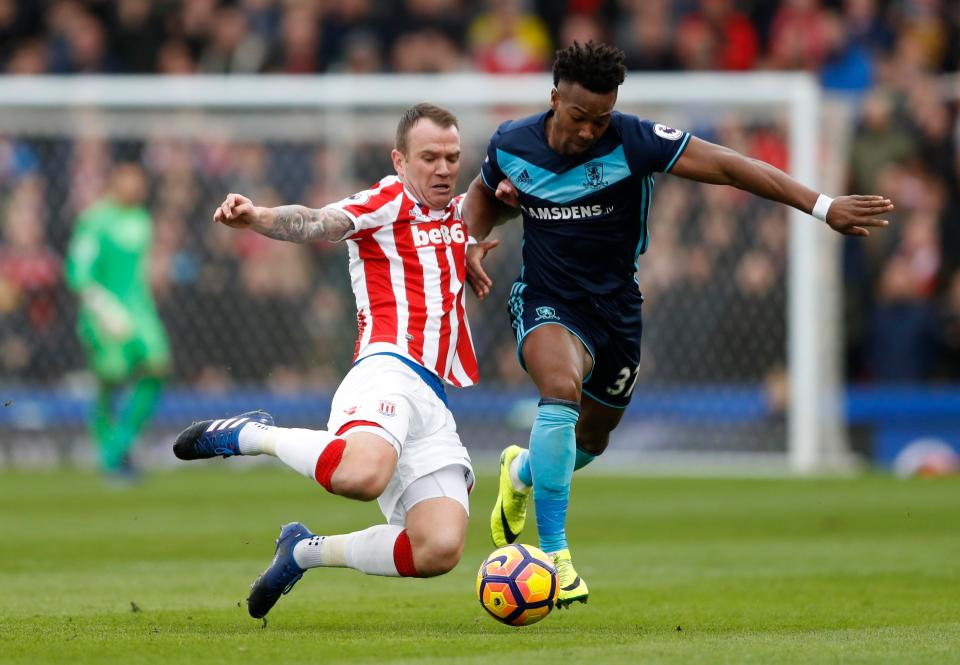  Glenn Whelan is expected to join Villa Park this summer from Stoke