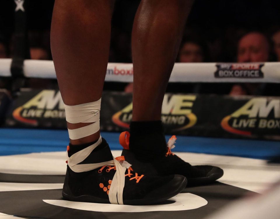  The Haye corner attempted to strap up the damaged ankle to no avail