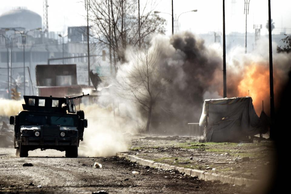  Iraqi Security Forces are fighting to liberate the west of the city