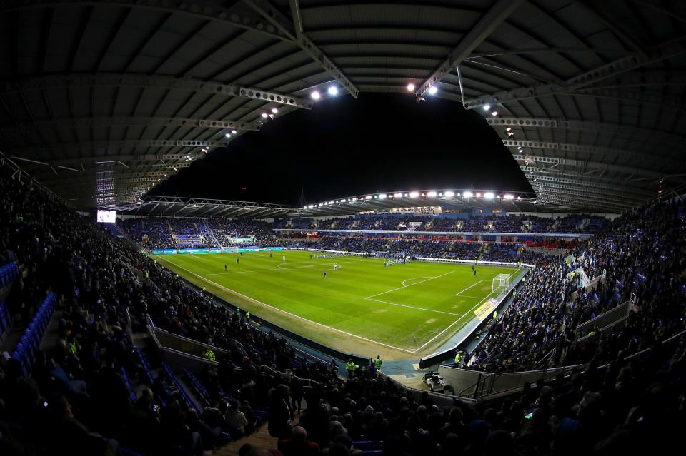  Bare patches are on the pitch can bee seen during Newcastle's trip to Reading