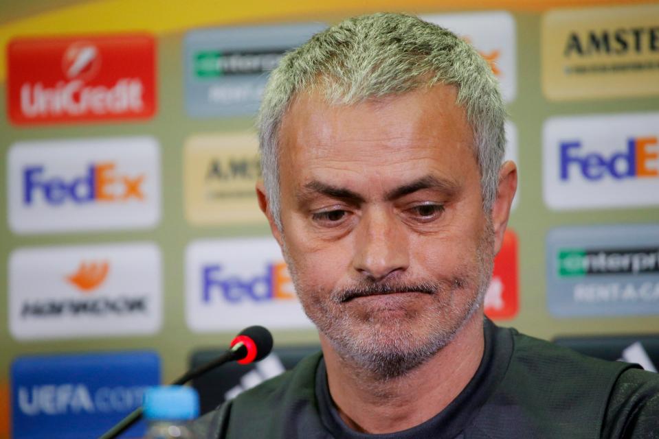  Jose Mourinho has slammed the state of the Rostov pitch