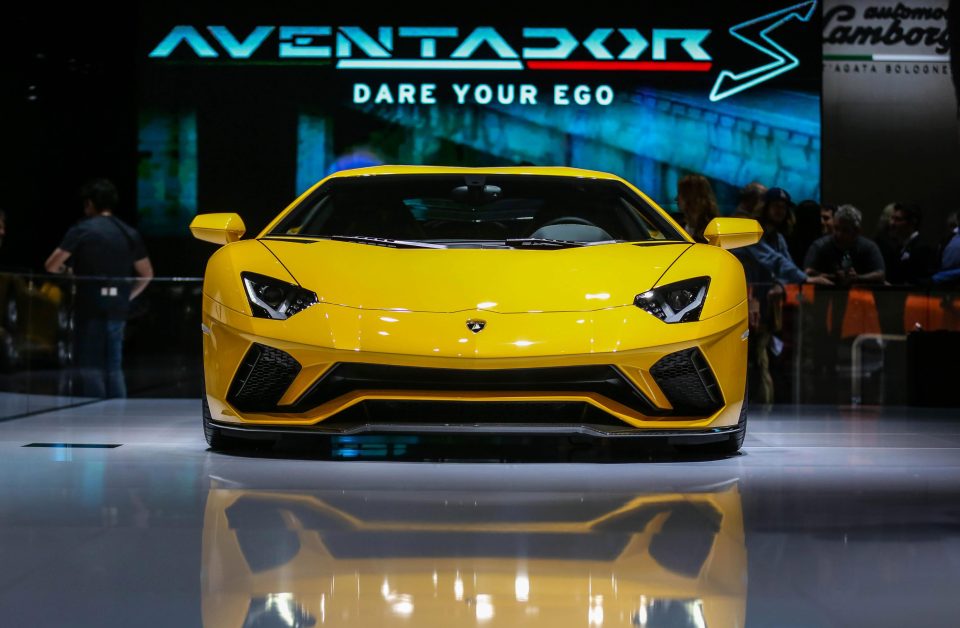  Is the Lamborghini Aventador the ultimate supercar?