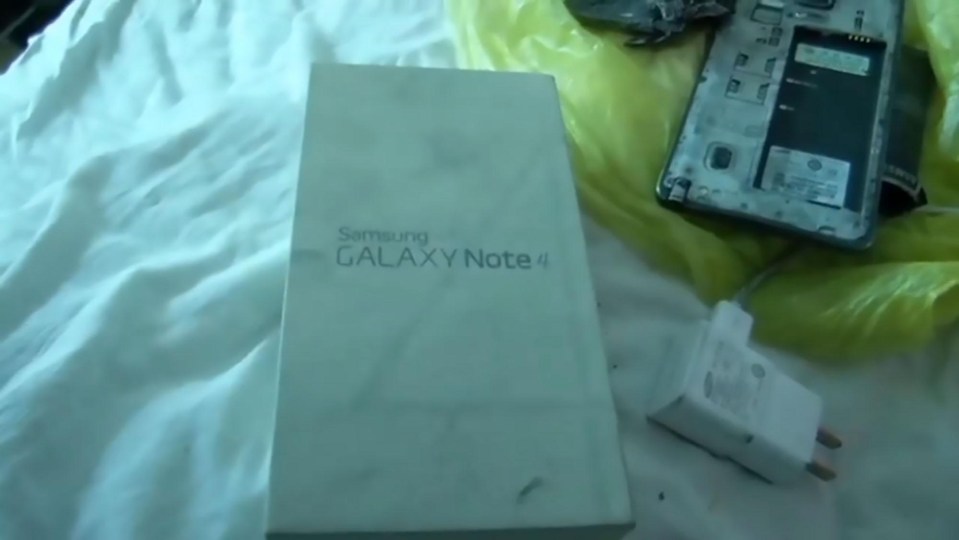 Dad Feng claimed he had bought the Note 4 just months beforehand