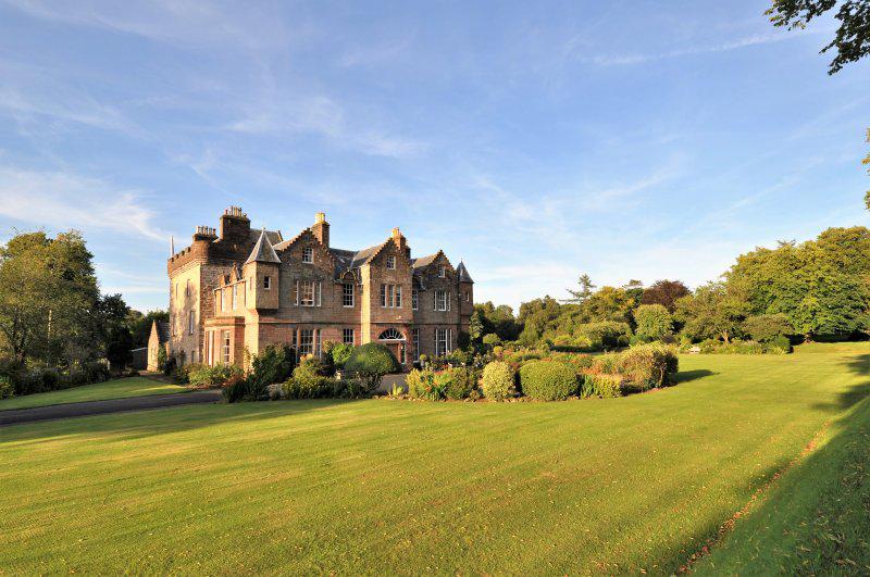 Brad and Angelina stayed in this beautiful 14th century home in Ayrshire 