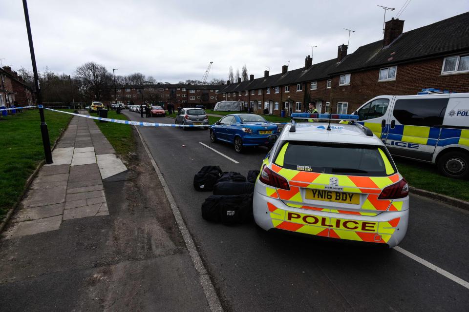  A police cordon is in place in Lupton Road, Sheffield