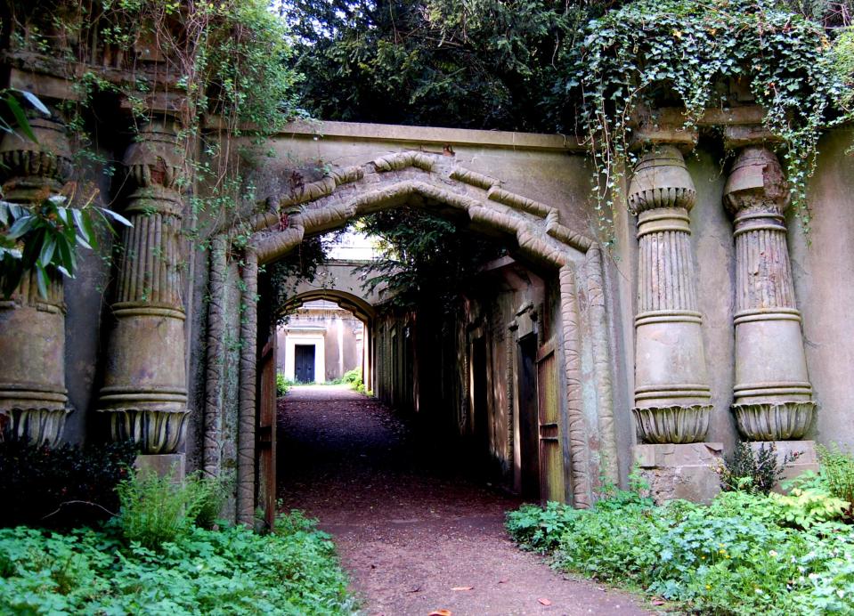  Highgate Cemetery opened in the early 19th century when the shortage of burial space in London