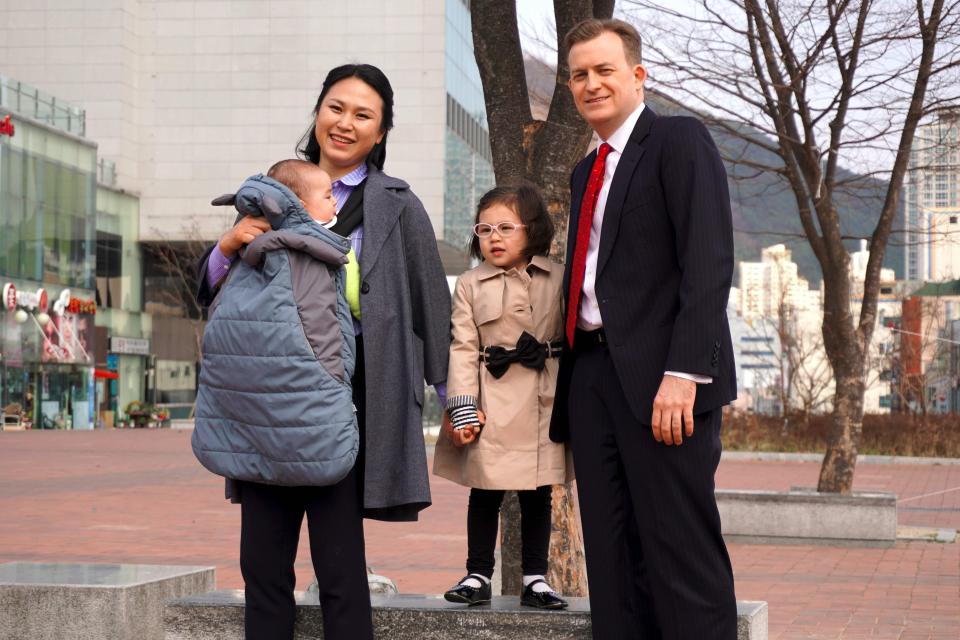  Robert Kelly, an expert on East Asian affairs and a professor at South Korea's Pusan National University, his wife Kim Jung-A, daughter Marion and toddler son James