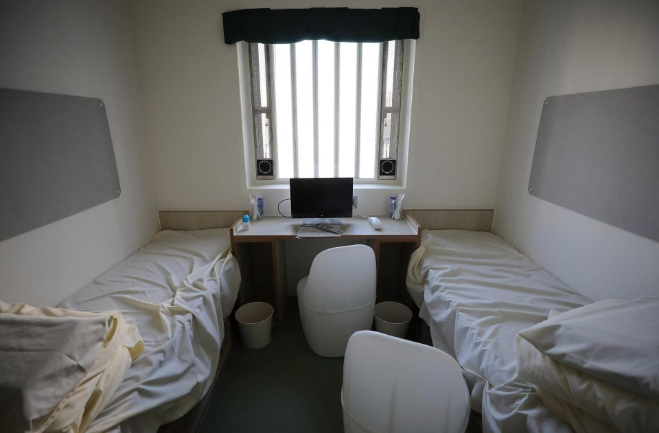  Prisoners will live in two-man rooms with a computer and a phone