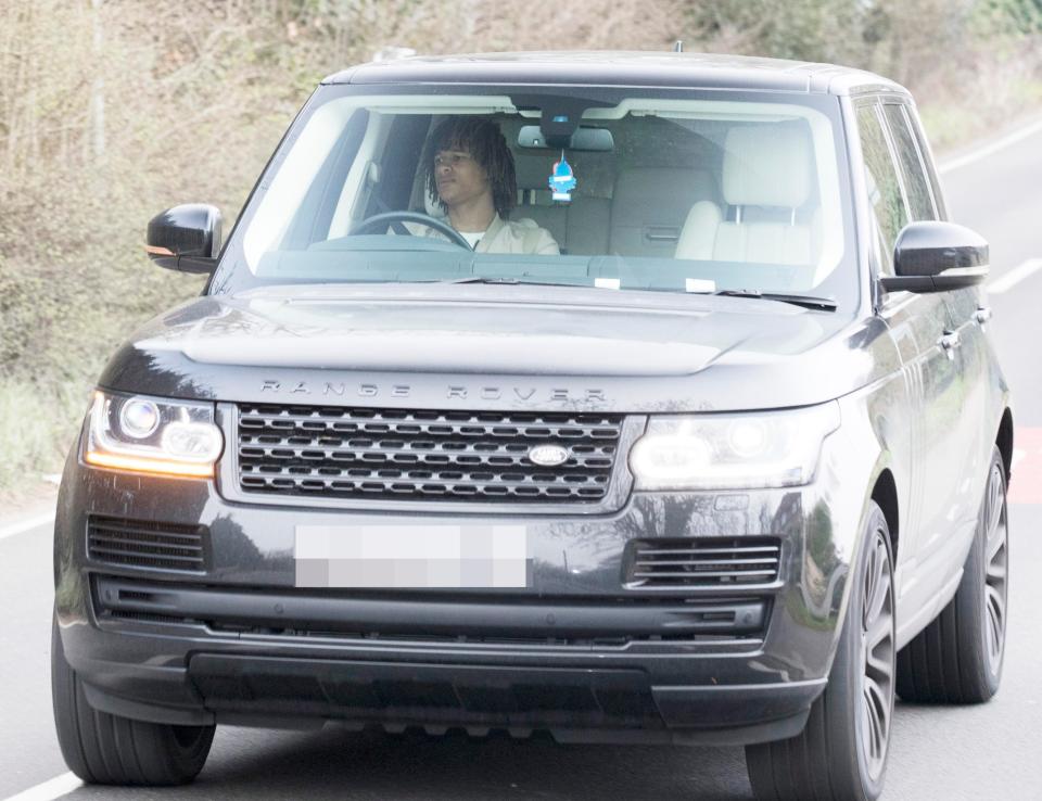  Nathan Ake also drove a Range Rover, a popular car among footballers