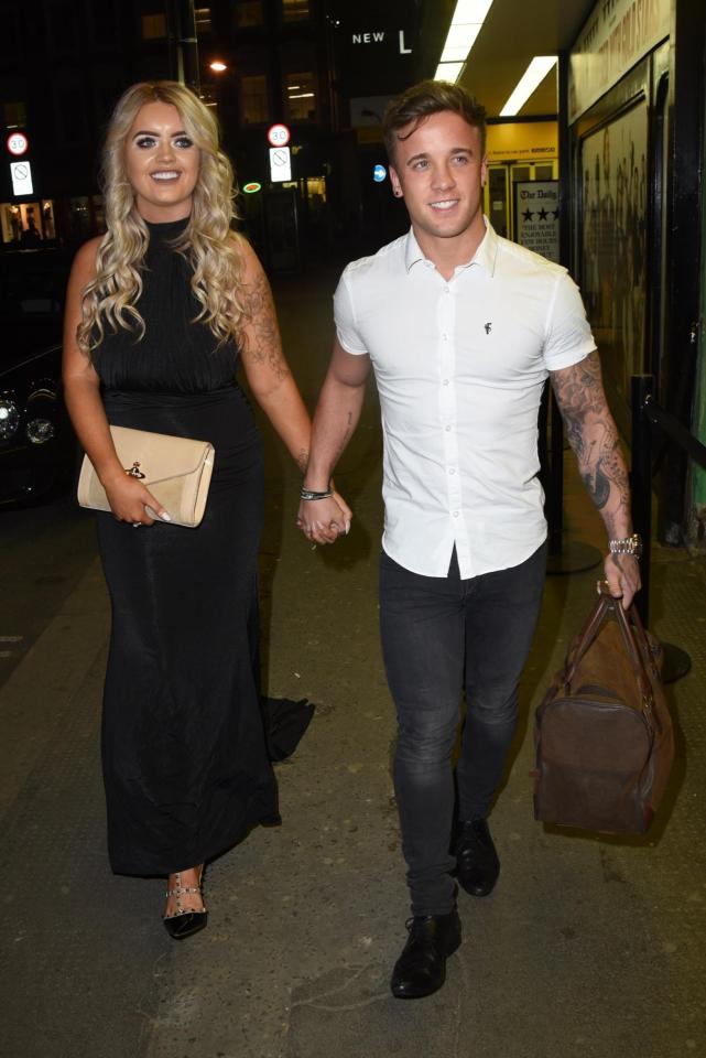  Jane Park and Sam Callahan arrived at the event all smiles but left the event rowing