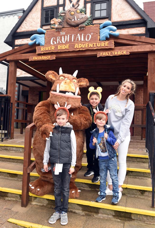  Stacey posed up with her two sons at the ride launch