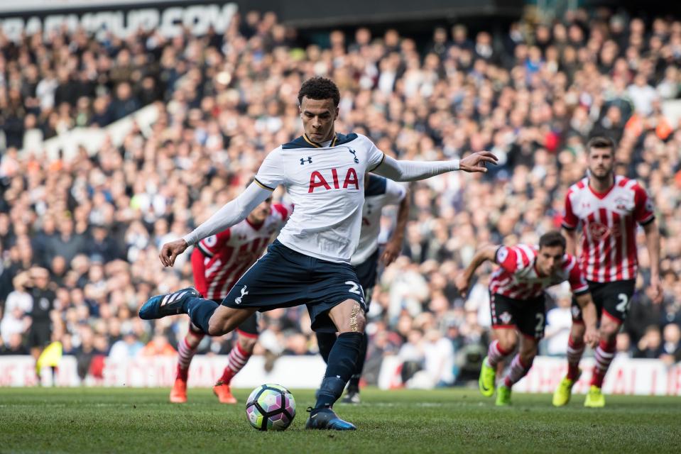  Dele Alli slotted home Tottenham's second from the spot