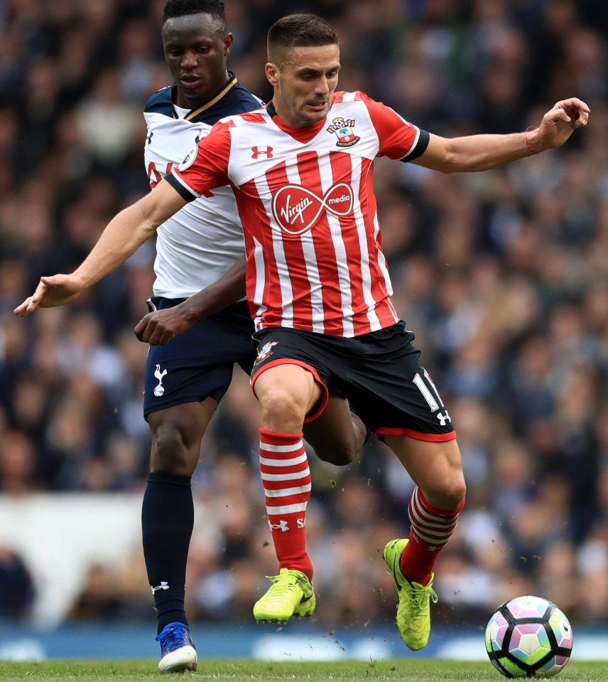  Dusan Tadic is a big fan of team-mate Van Dijk