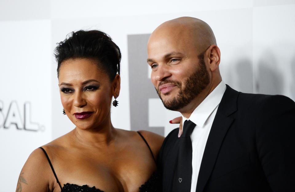  Former Spice Girl Mel filed for divorced