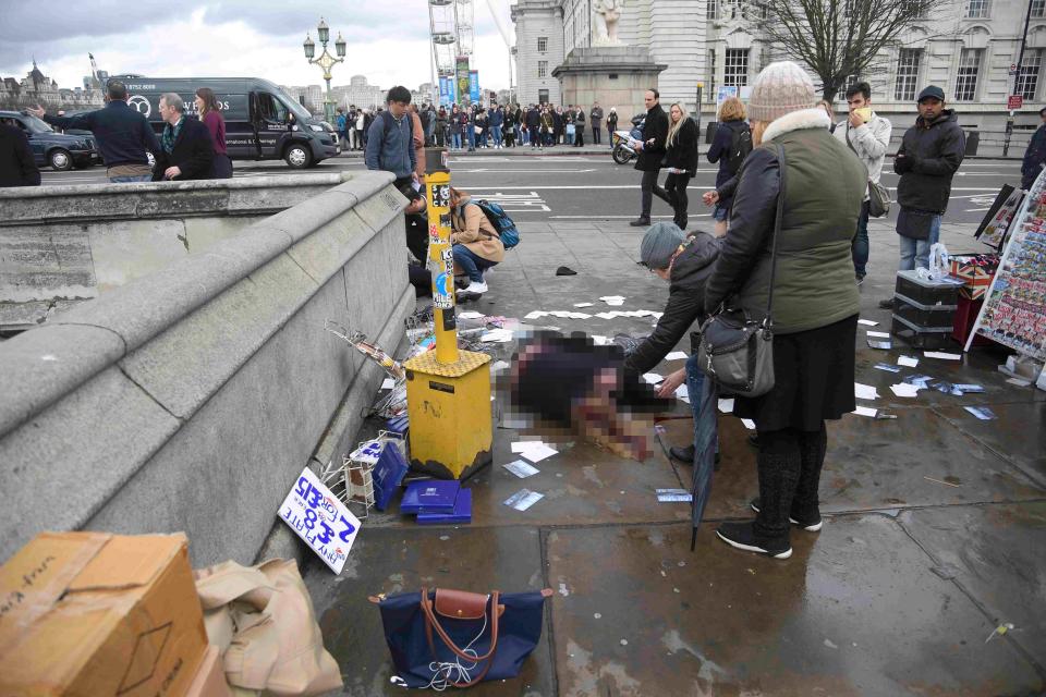  A body was seen on Westminster Bridge with police confirming they are treating the incident as a terror attack