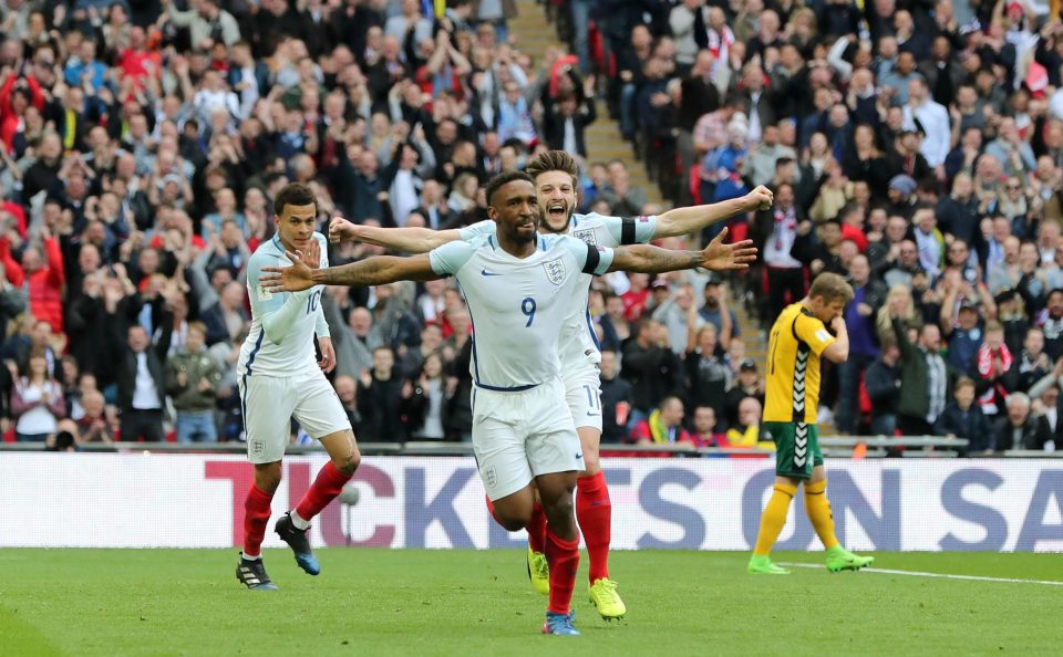  Jermain Defoe scored his first England goal for more than four years against Lithuania