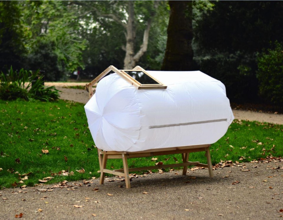 Park Bench Bubble is Thor ter Kulve’s take on contemporary urban life