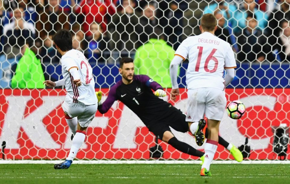  Spurs keeper Hugo Lloris was sent the wrong way by the Man City midfielder