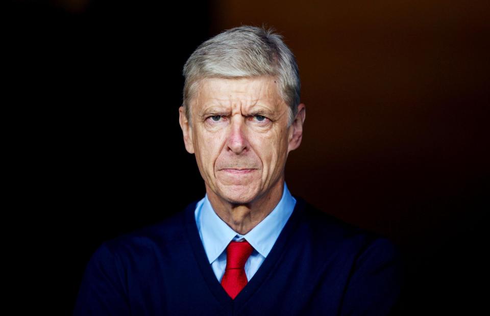  Gunner fan Chris reckons now is time for Arsene Wenger to call time on his Emirates reign