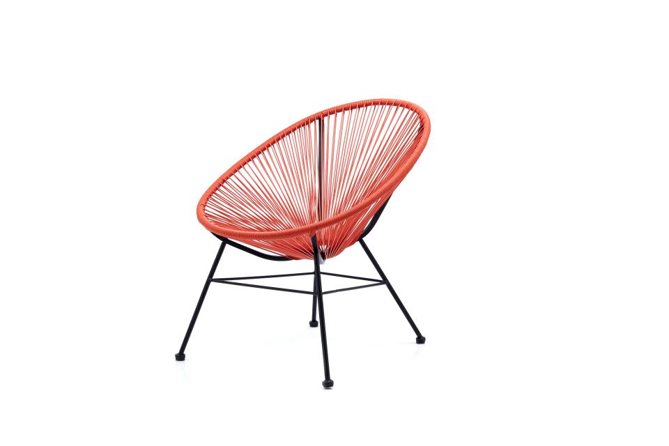  This string chair shouts Seventies style