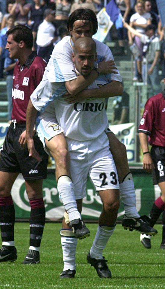  Juan Sebastian Veron celebrates as his goal helped Lazio win title in 2000