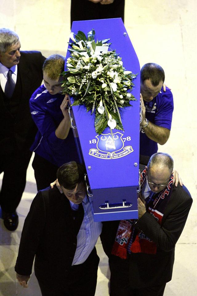 Everton fan Rhys' coffin is carried into the church for his funeral in 2007