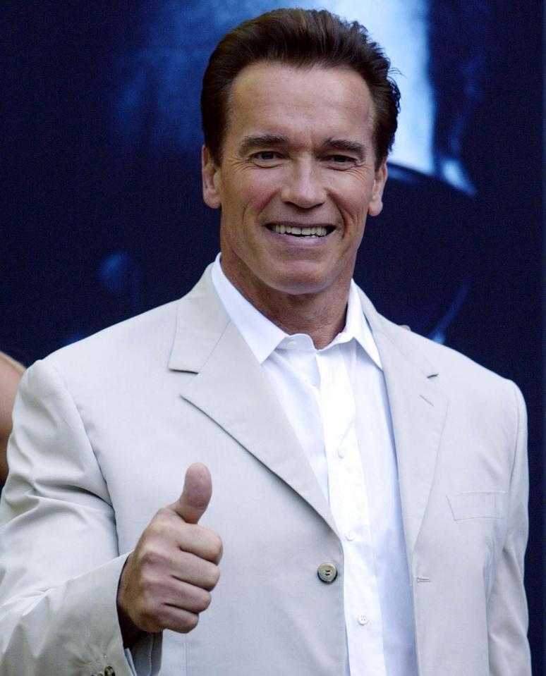 Arnold Schwarzenegger complimented Cristiano Ronaldo on his physique