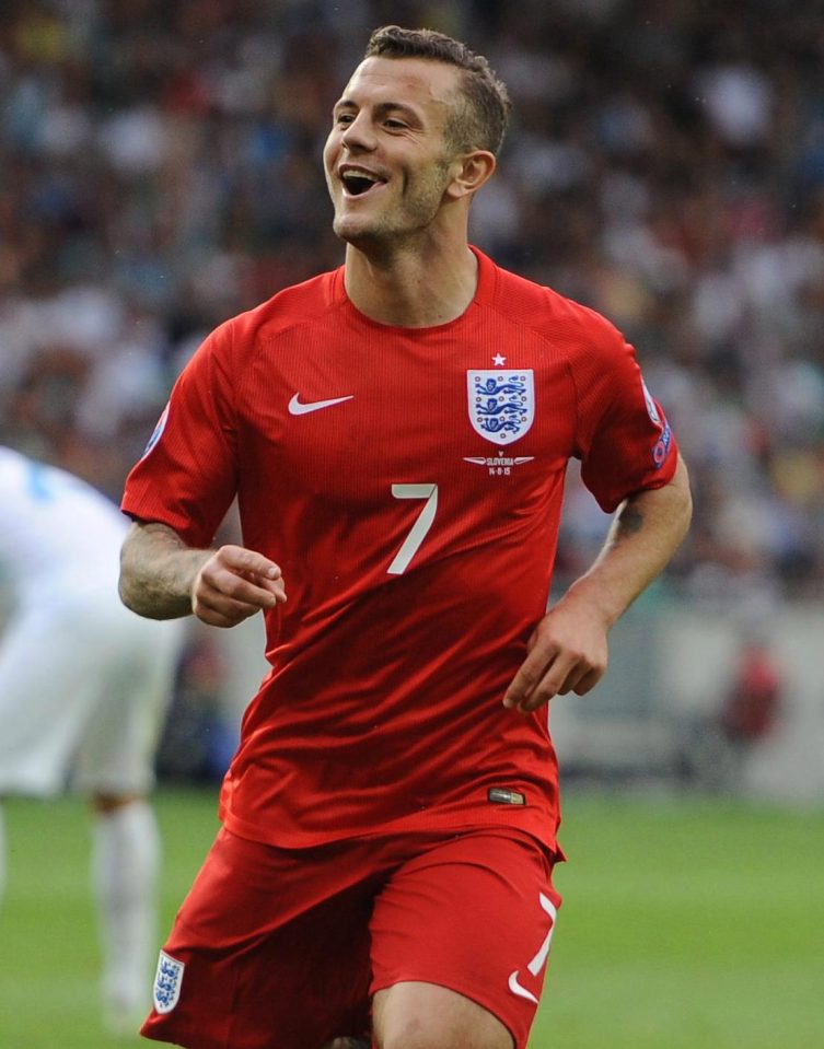  Arsenal fear England midfielder Jack Wilshere could leave on a free unless they agree fresh terms