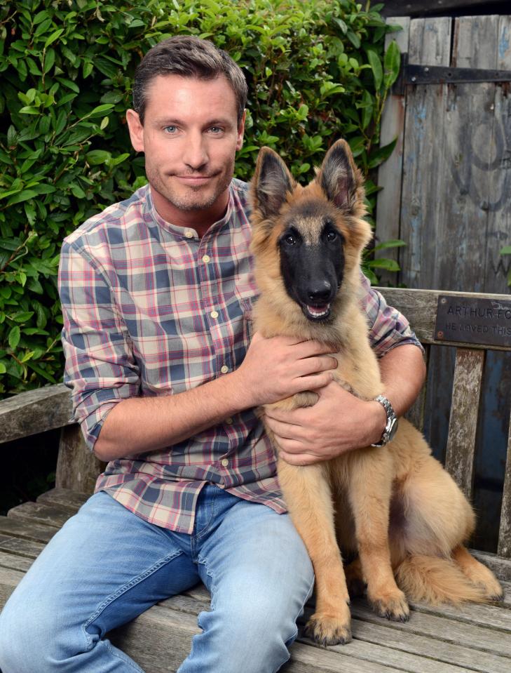  Dead Gaffney will be returning to the market stalls of Albert Square without his pooch pal Wellard