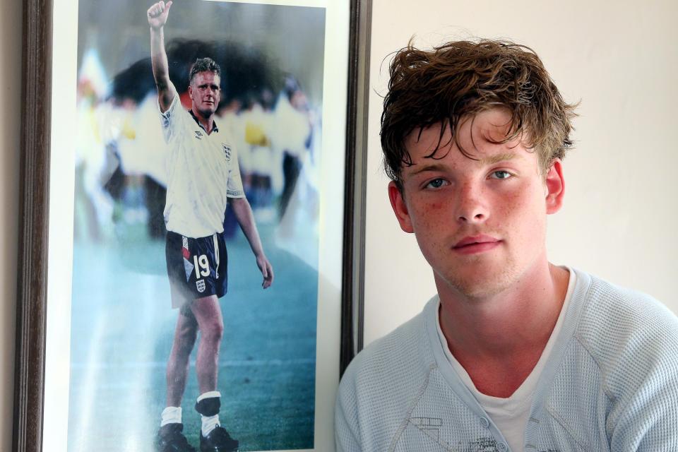  Jay Kerrigan, pictured with a photograph of his uncle Paul Gascoigne