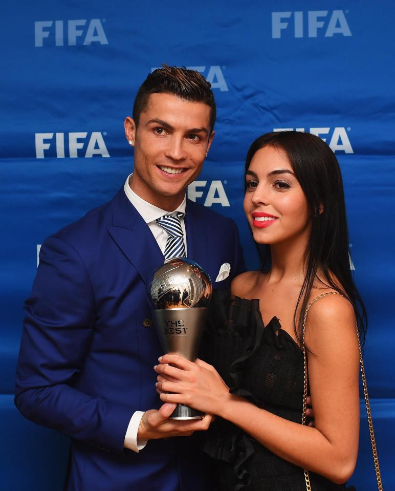  Cristiano Ronaldo has been dating Georgina Rodriguez since November