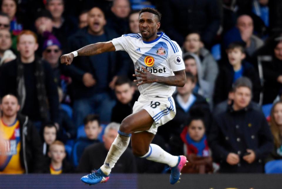  Jermain Defoe has scored 14 goals for Sunderland in all competitions this season