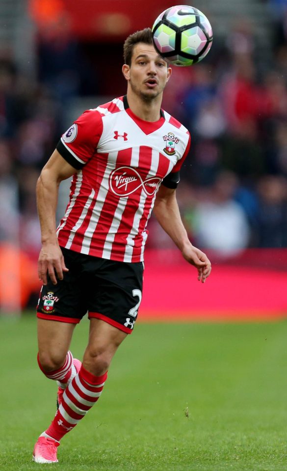  Chelsea have added Southampton defender Cedric Soares to their transfer wishlist