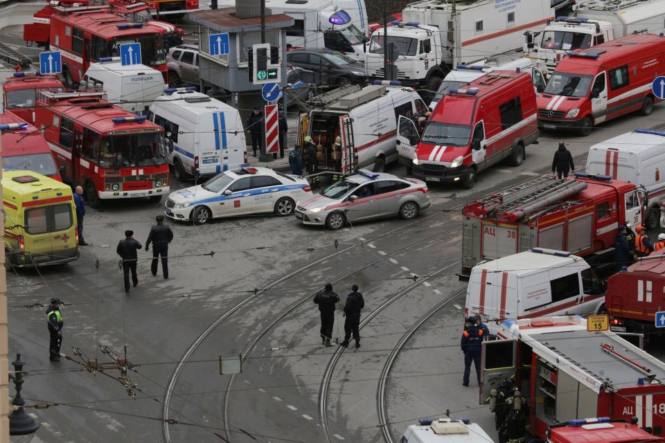  Emergency services at the scene of the explosions in St Petersberg