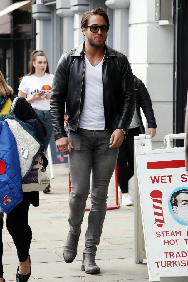  James Lock looked as hunky as ever as he stepped out wearing jeans and a white T-shit