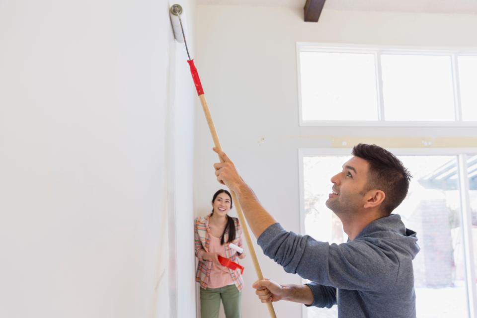  A freshly painted home is the one characteristic said to speed up the house hunting process