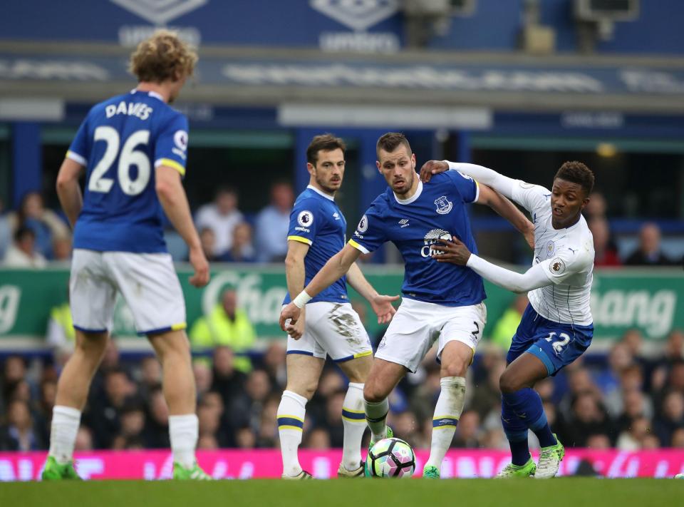  Schneiderlin is already an important player in the Everton midfield