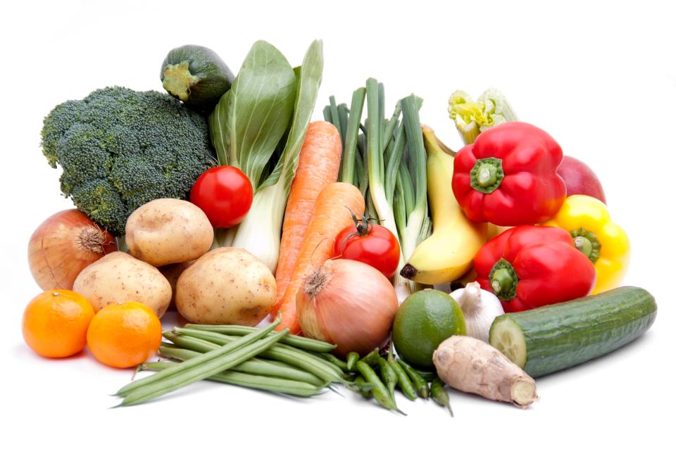  Eating plenty of fruit and veg can help ease the symptoms