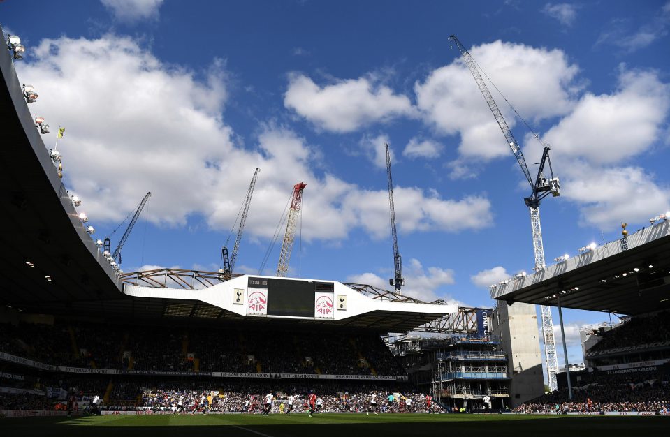  It is the last North London derby at White Hart Lane before the stadium is demolished