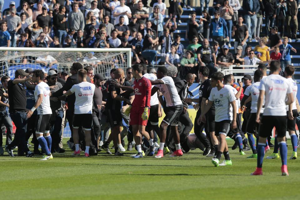  The incident is the second time in four days that a Lyon match has been delayed by a pitch invasion