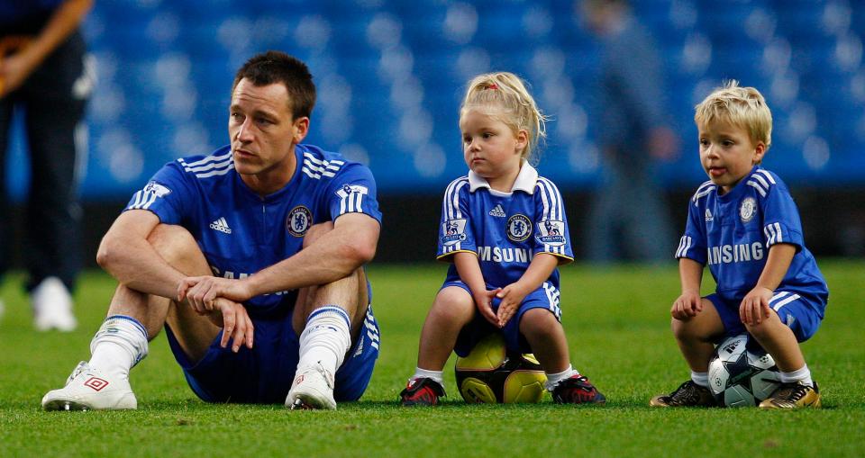  John Terry will have to consider his family while choosing his next destination