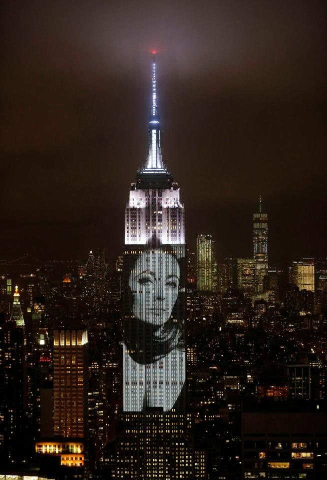  The last Elizabeth Taylor was one of the actresses projected onto the skyscraper